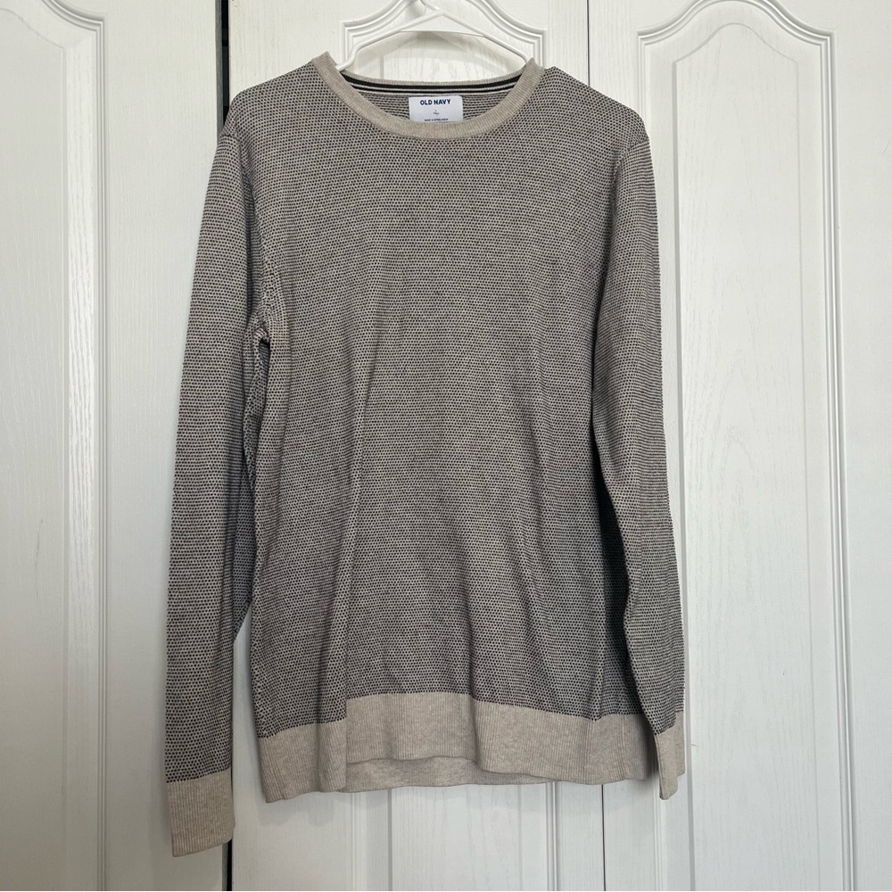 Old Navy Gray Knit Sweater Tall (Box D)